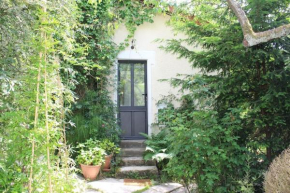 Cocoon in a green setting, private garden